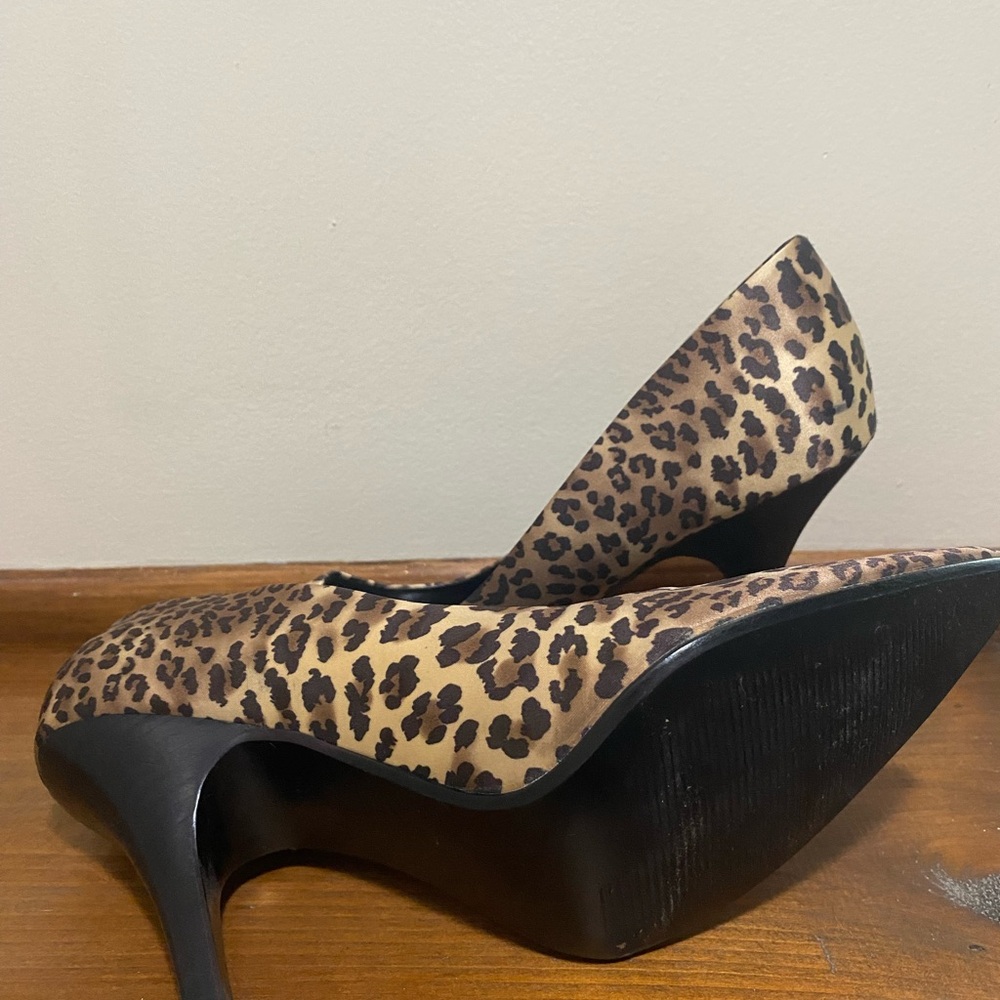 Steve Madden Animal Print Heels - Picture 3 of 4